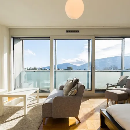 Studio Cozy Geneva